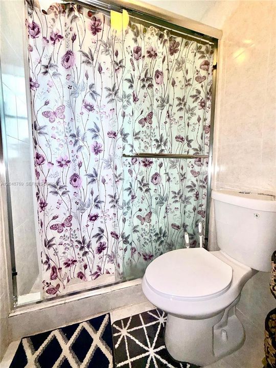 En Venta: $379,000 (3 camas, 1 baños, 1388 Pies cuadrados)