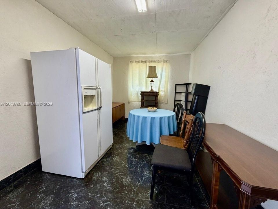 En Venta: $379,000 (3 camas, 1 baños, 1388 Pies cuadrados)