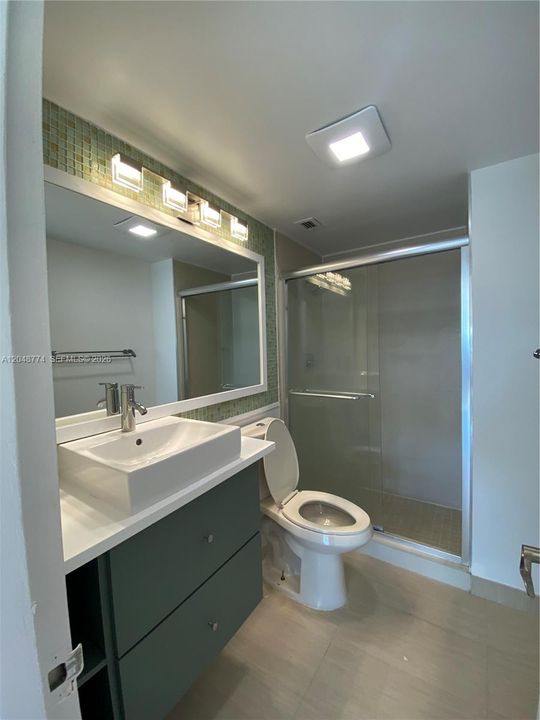 For Rent: $2,900 (2 beds, 2 baths, 1020 Square Feet)