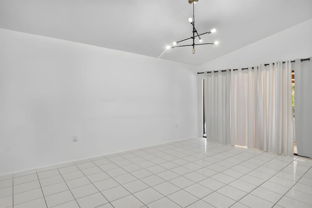 12-web-or-mls-7690 (3)