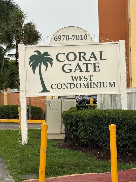 For Rent: $1,800 (1 beds, 1 baths, 1136 Square Feet)
