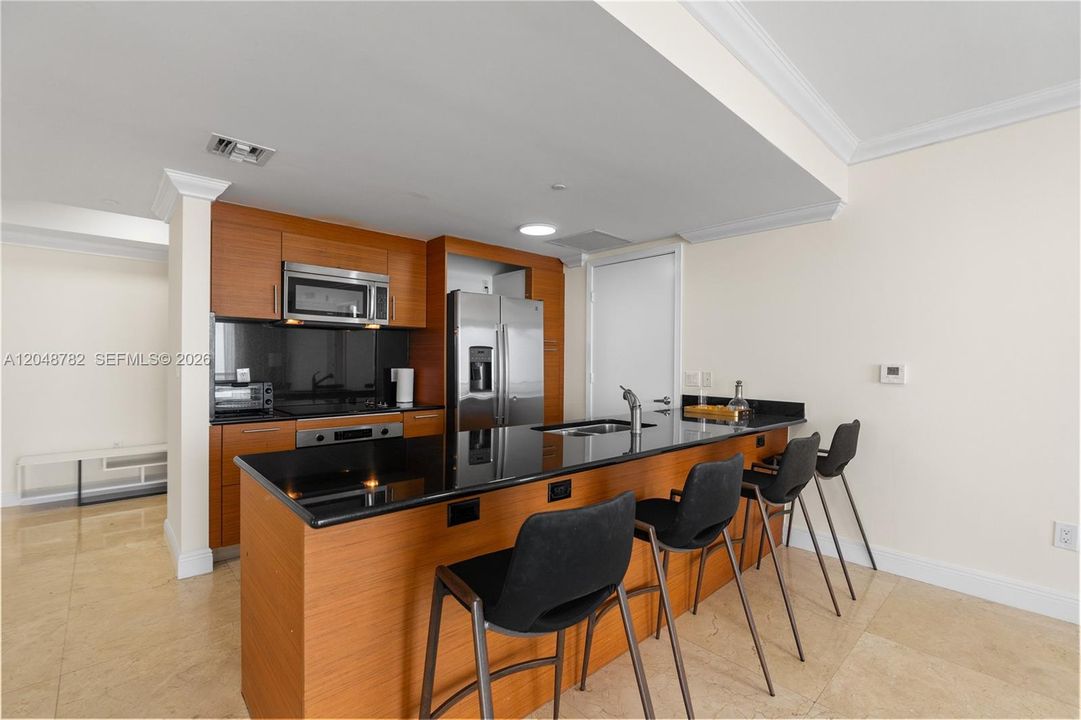 For Sale: $1,075,000 (3 beds, 2 baths, 1789 Square Feet)
