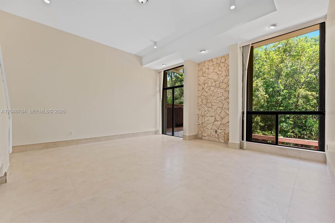 For Rent: $3,800 (2 beds, 2 baths, 1566 Square Feet)