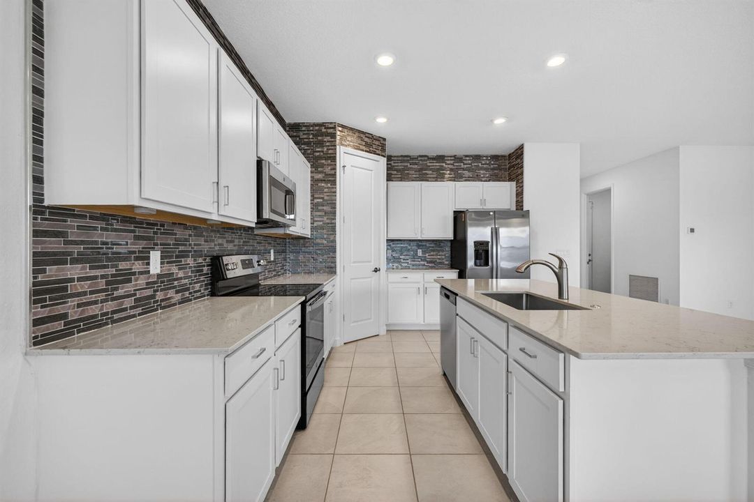 12-web-or-mls-3A5A5404