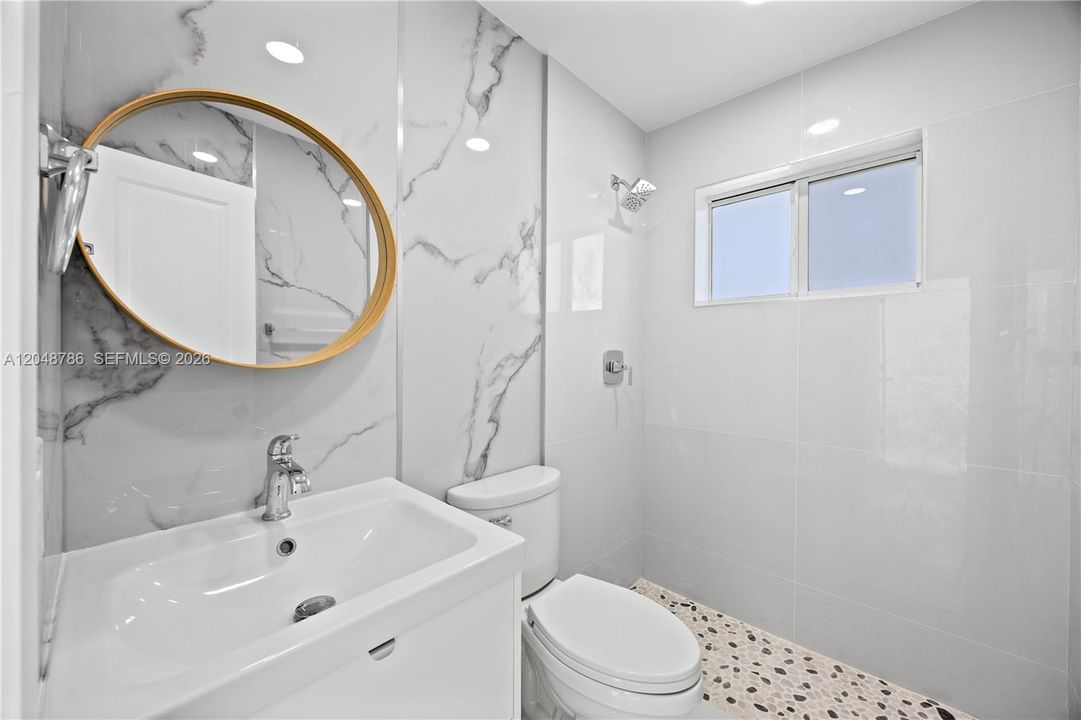 Second bathroom.