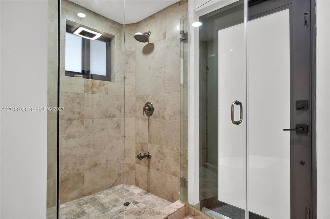 В аренду: $6,700 (3 спален, 2 ванн, 1679 Квадратных фут)