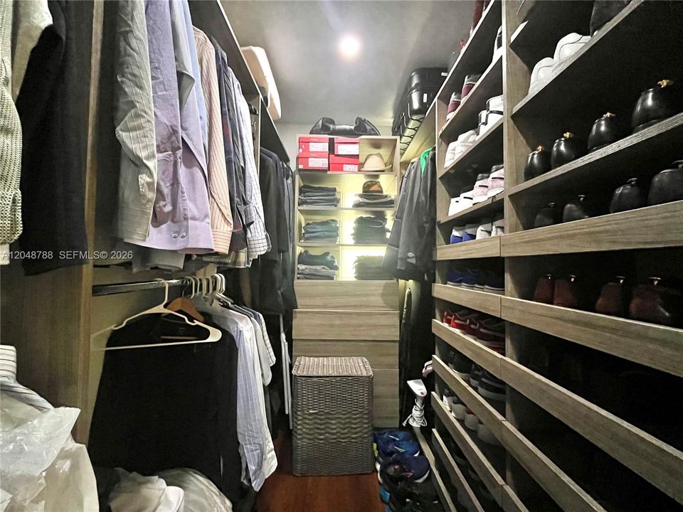 В аренду: $6,700 (3 спален, 2 ванн, 1679 Квадратных фут)