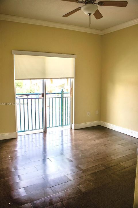 For Sale: $530,000 (4 beds, 2 baths, 1536 Square Feet)