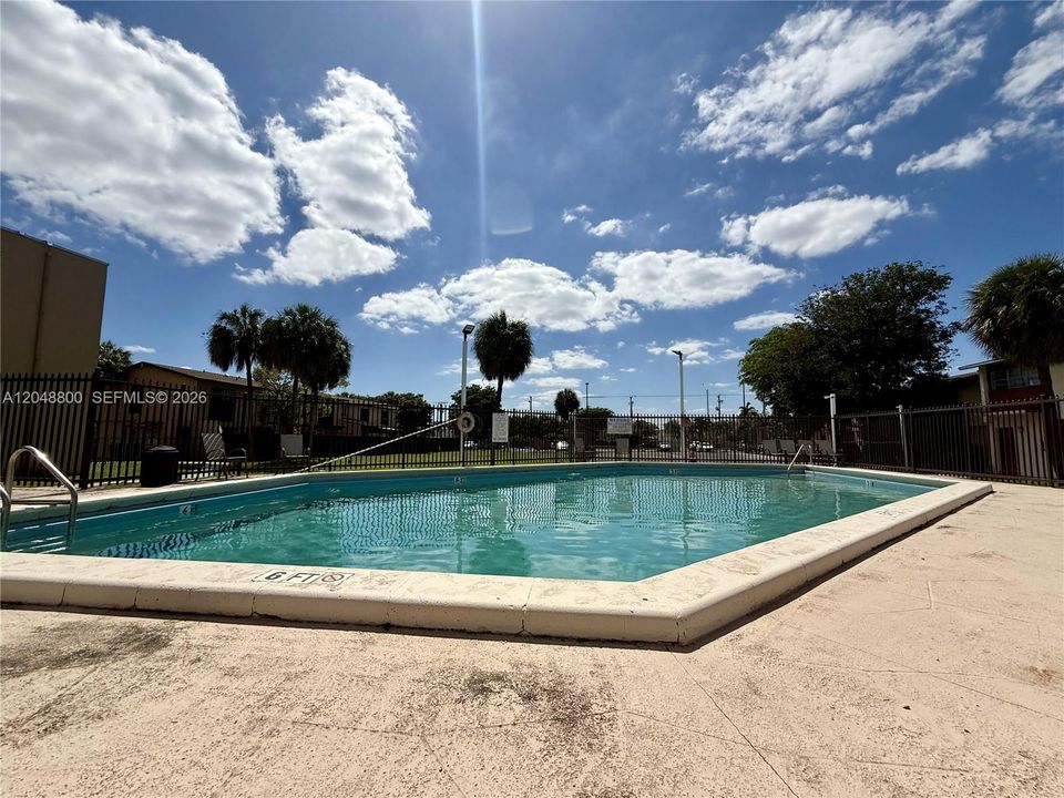 For Rent: $2,700 (4 beds, 2 baths, 1230 Square Feet)