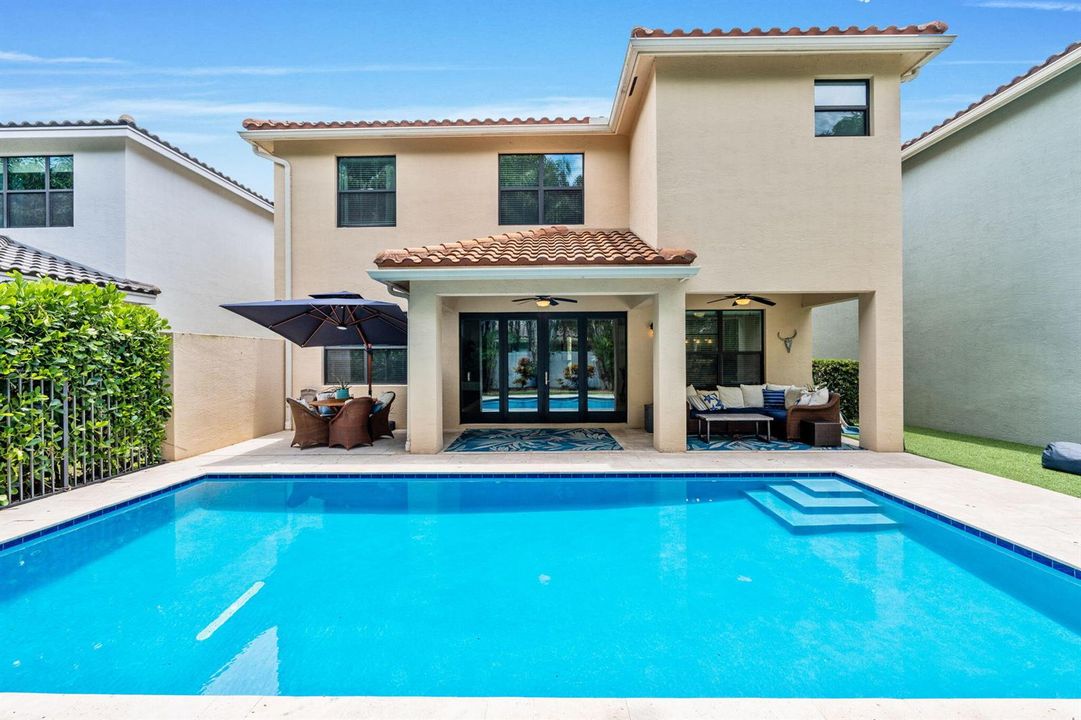 42-web-or-mls-A7400665