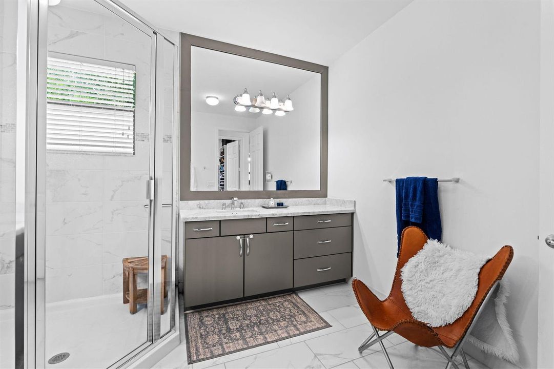 32-web-or-mls-A7400776