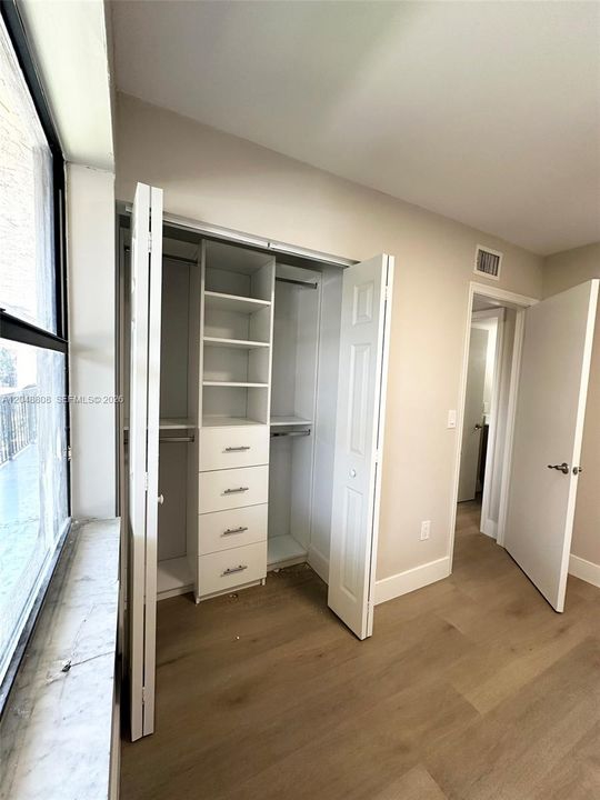 For Rent: $2,500 (2 beds, 2 baths, 770 Square Feet)