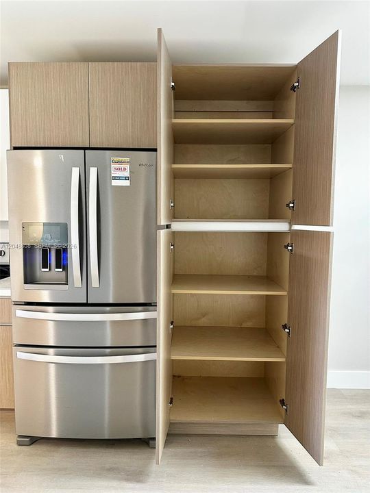 For Rent: $2,500 (2 beds, 2 baths, 770 Square Feet)