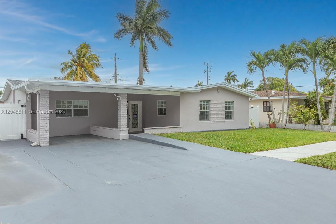 For Rent: $4,000 (3 beds, 2 baths, 1664 Square Feet)