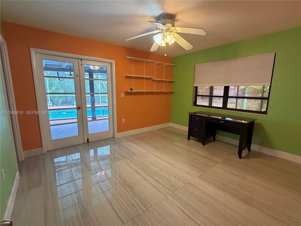 For Sale: $1,299,999 (3 beds, 2 baths, 2492 Square Feet)