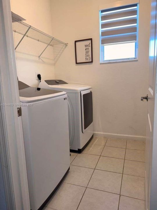 For Rent: $4,400 (4 beds, 2 baths, 3033 Square Feet)