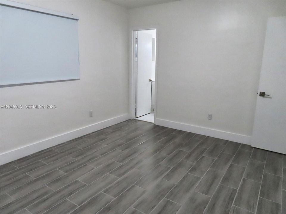 For Rent: $4,000 (3 beds, 2 baths, 1812 Square Feet)