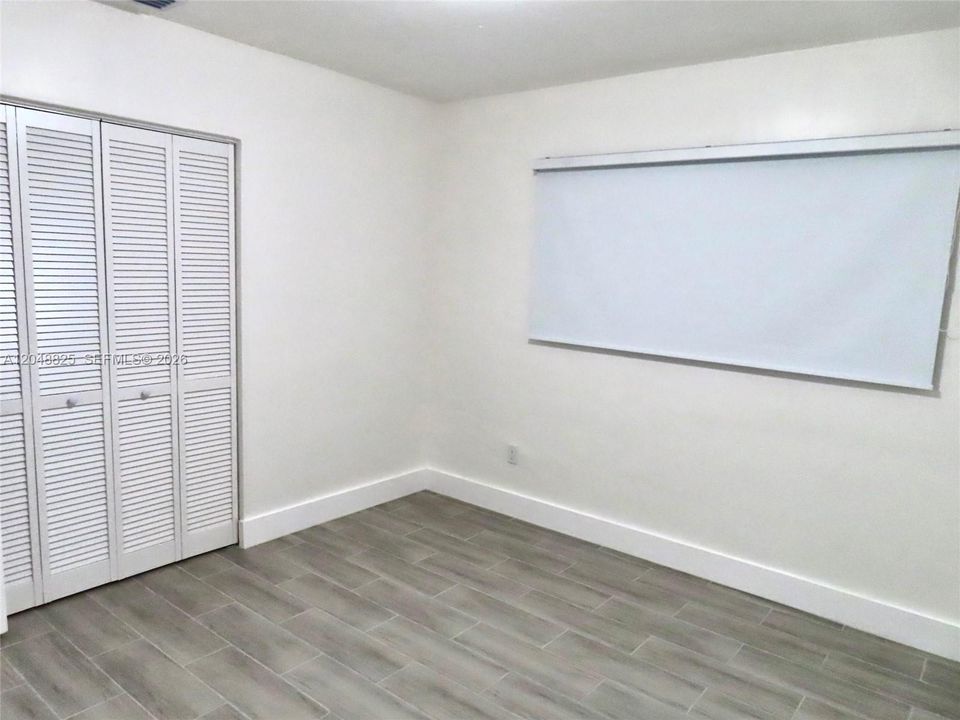For Rent: $4,000 (3 beds, 2 baths, 1812 Square Feet)