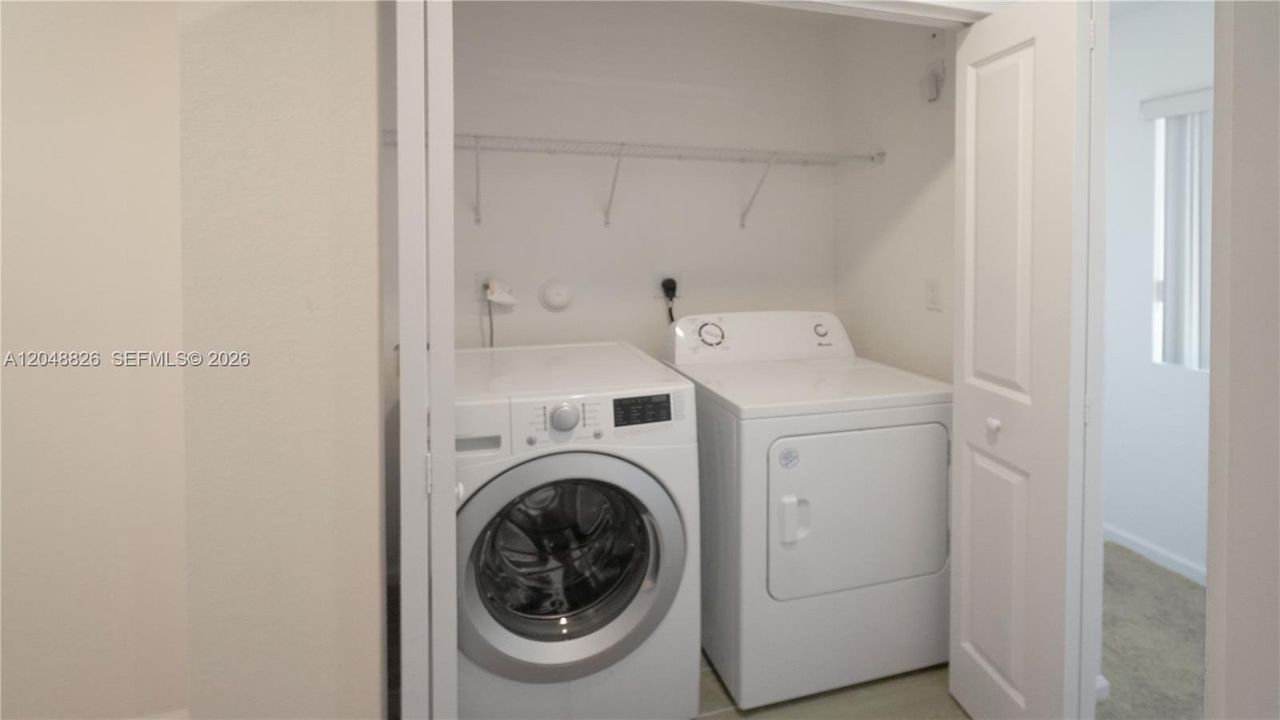 For Rent: $2,750 (4 beds, 3 baths, 1374 Square Feet)