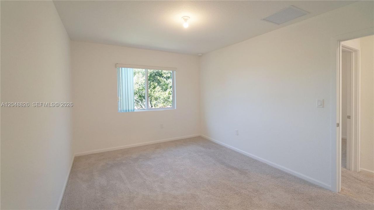 For Rent: $2,750 (4 beds, 3 baths, 1374 Square Feet)