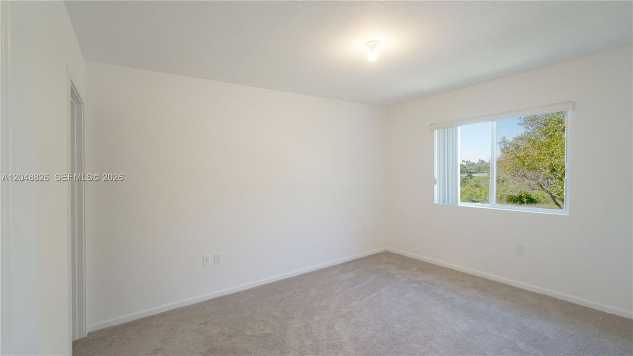 For Rent: $2,750 (4 beds, 3 baths, 1374 Square Feet)