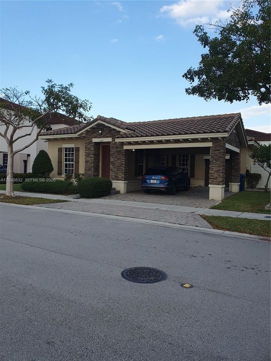For Rent: $3,600 (3 beds, 2 baths, 2120 Square Feet)