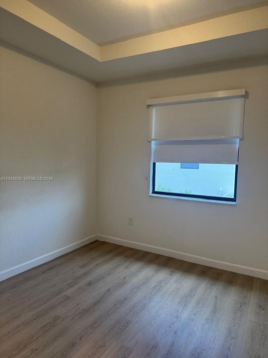 For Rent: $2,400 (3 beds, 3 baths, 1328 Square Feet)