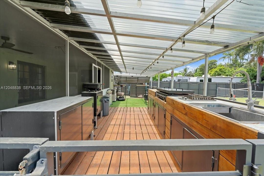Summer Kitchen
