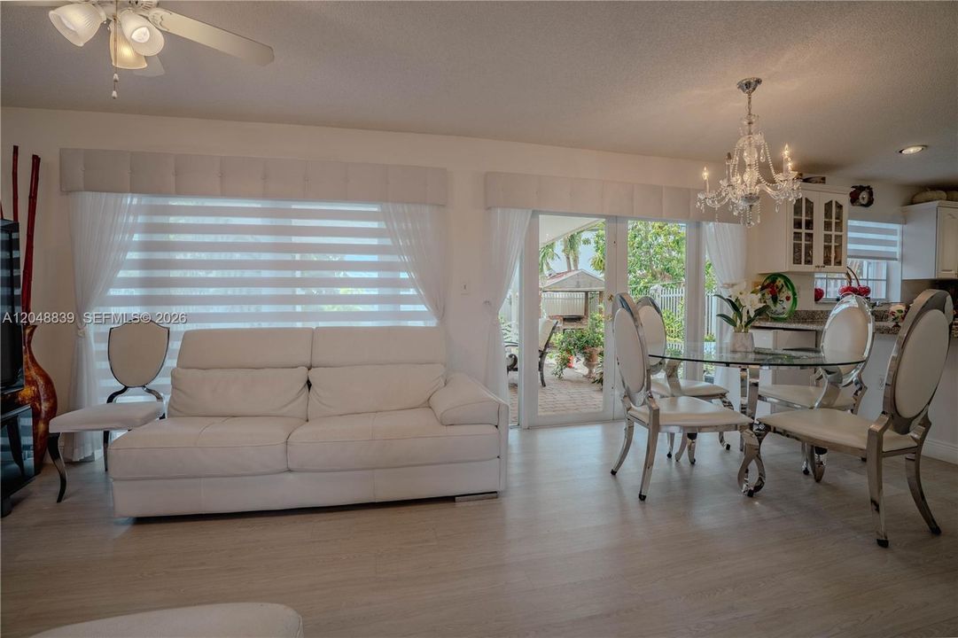 Activo con contrato: $625,000 (3 camas, 2 baños, 1672 Pies cuadrados)