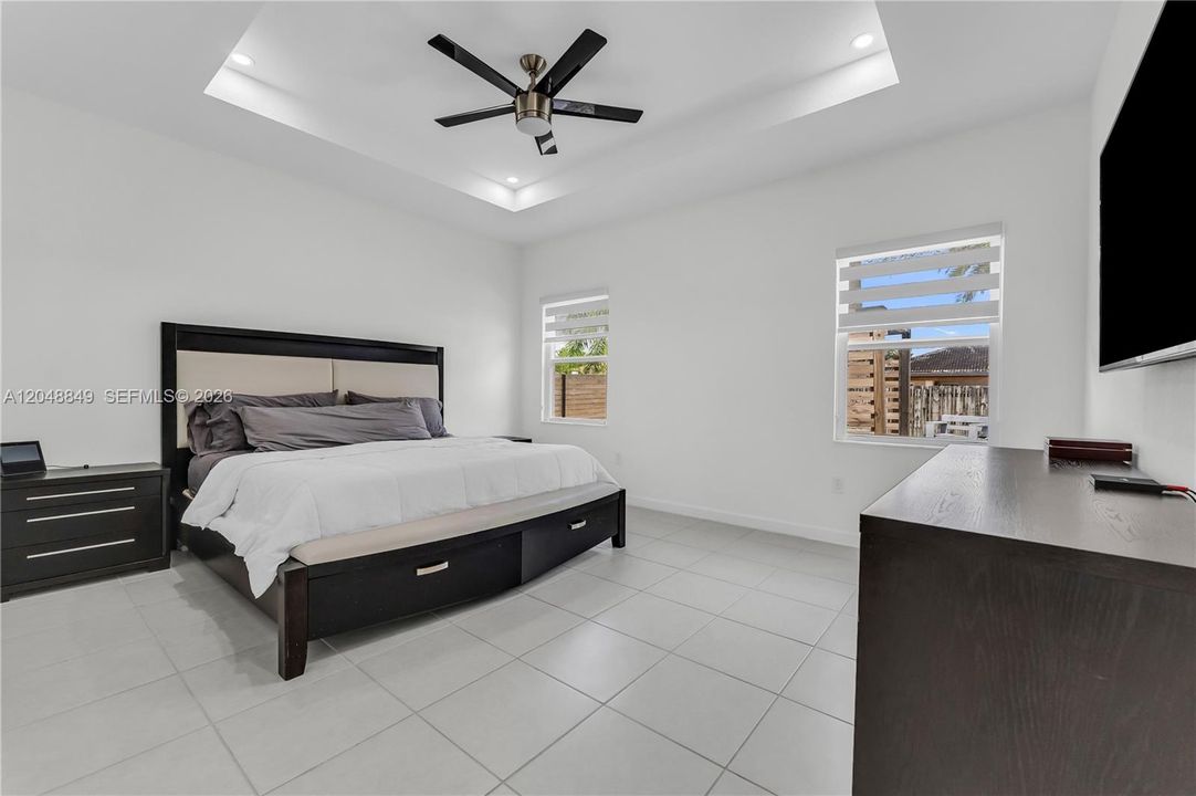 For Sale: $1,050,000 (4 beds, 3 baths, 2356 Square Feet)