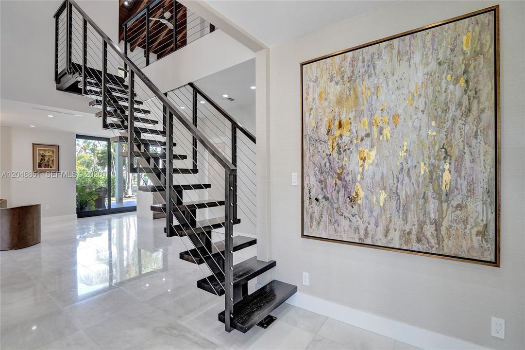 For Sale: $7,850,000 (6 beds, 7 baths, 6541 Square Feet)