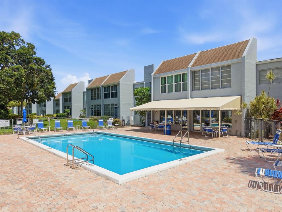 Clubhouse Pool 1
