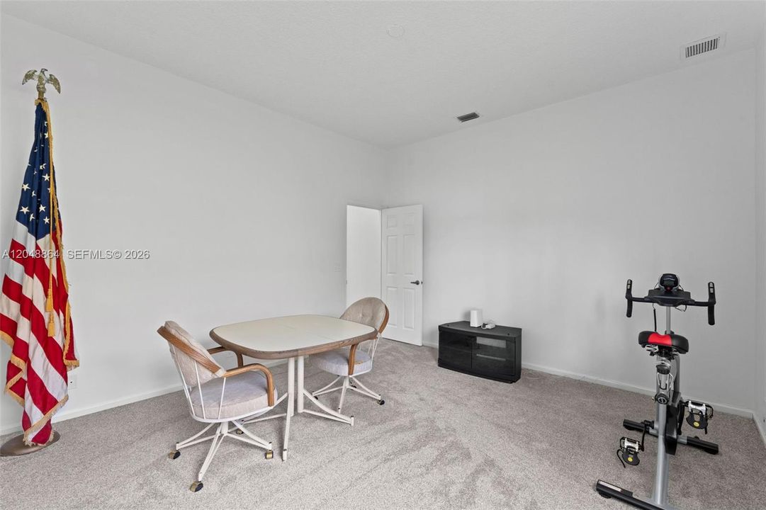 Active With Contract: $899,000 (4 beds, 3 baths, 2877 Square Feet)