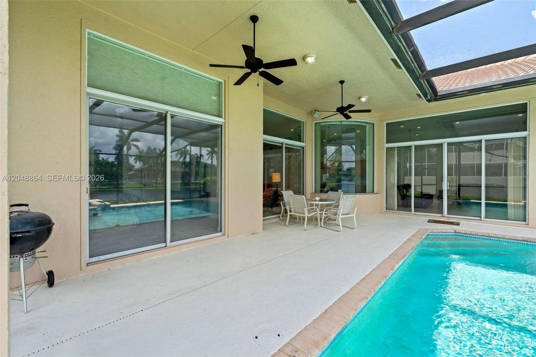 Active With Contract: $899,000 (4 beds, 3 baths, 2877 Square Feet)
