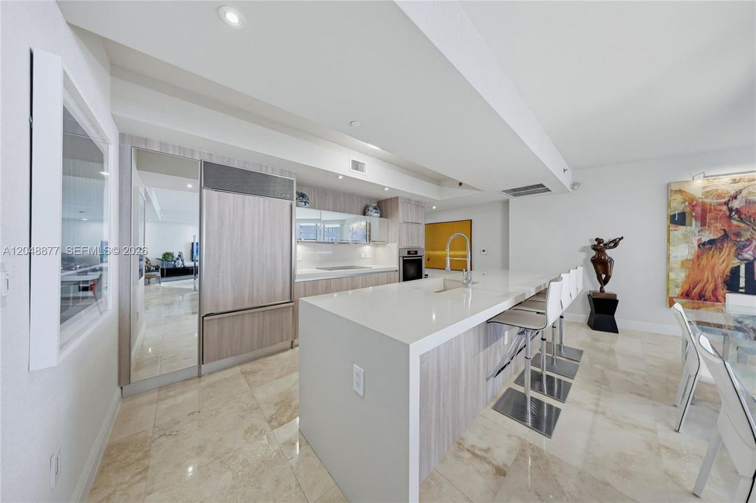 For Rent: $8,000 (2 beds, 2 baths, 1886 Square Feet)