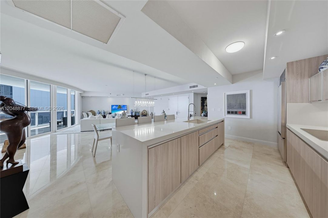 For Rent: $8,000 (2 beds, 2 baths, 1886 Square Feet)