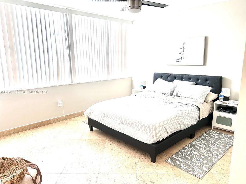 En Renta: $2,600 (2 camas, 2 baños, 1251 Pies cuadrados)