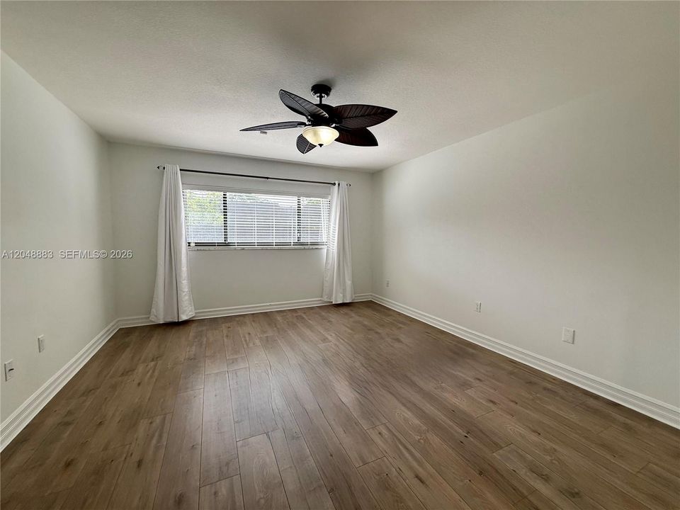 For Rent: $5,000 (4 beds, 2 baths, 2027 Square Feet)