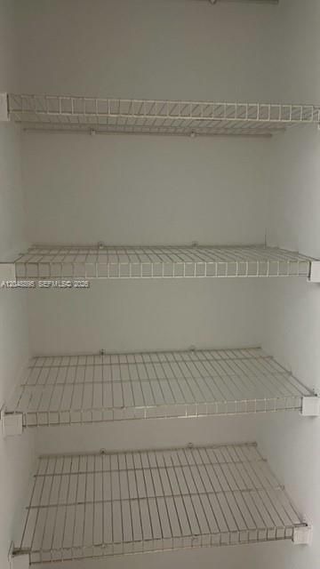 For Rent: $2,150 (2 beds, 2 baths, 970 Square Feet)