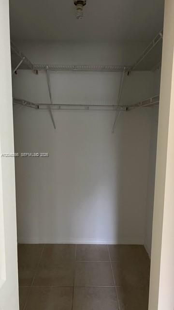 For Rent: $2,150 (2 beds, 2 baths, 970 Square Feet)