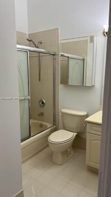 For Rent: $2,150 (2 beds, 2 baths, 970 Square Feet)