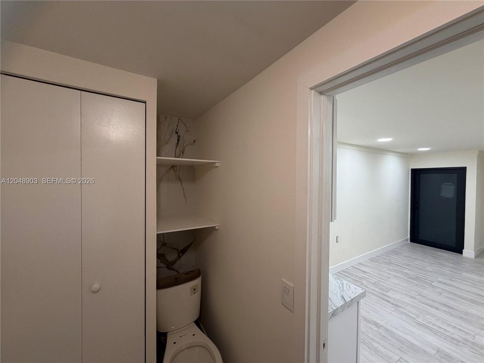 В аренду: $1,500 (0 спален, 1 ванн, 450 Квадратных фут)