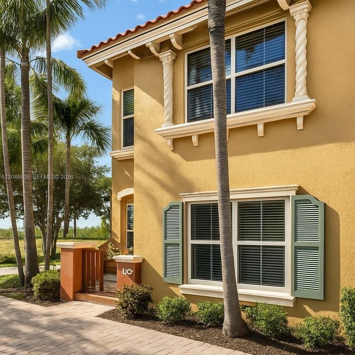 For Sale: $470,000 (3 beds, 2 baths, 1613 Square Feet)