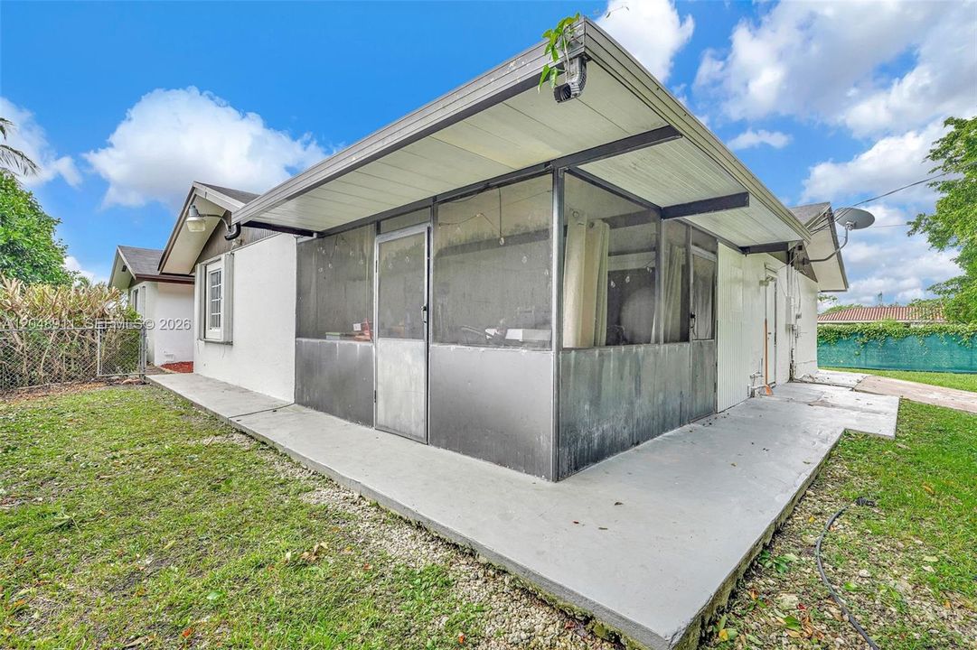 En Venta: $1,100,000 (4 camas, 4 baños, 2696 Pies cuadrados)