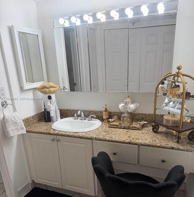 For Sale: $665,000 (2 beds, 2 baths, 1357 Square Feet)