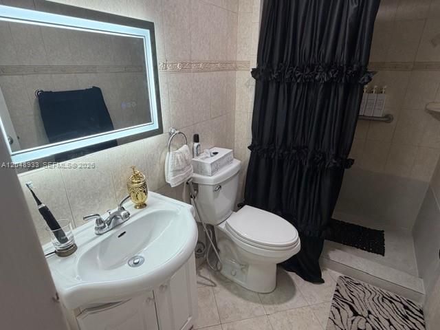 For Sale: $665,000 (2 beds, 2 baths, 1357 Square Feet)