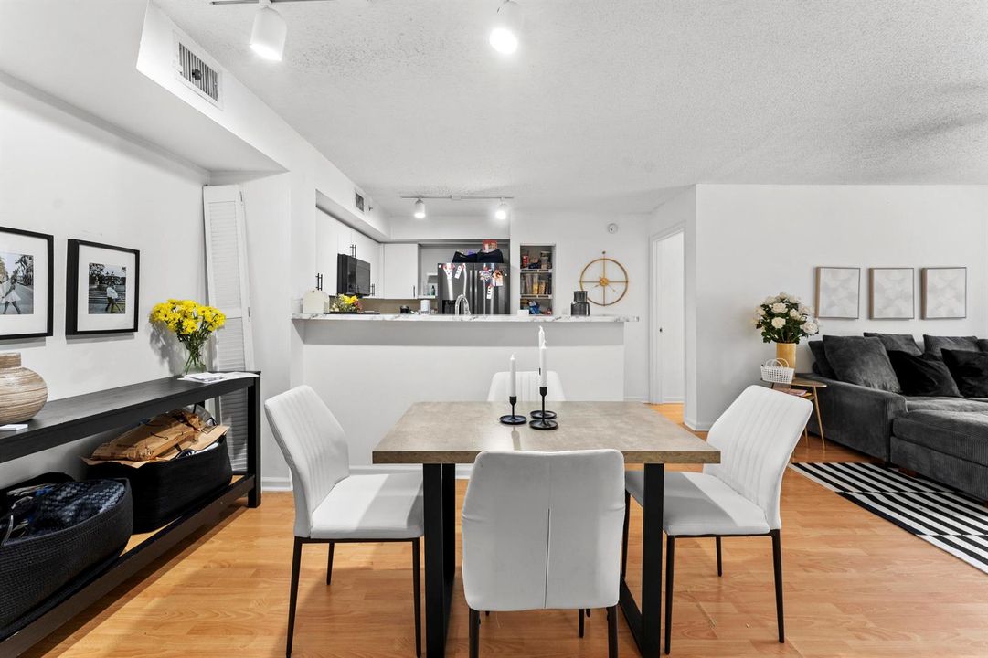 4812 N State Road 7 #205-11