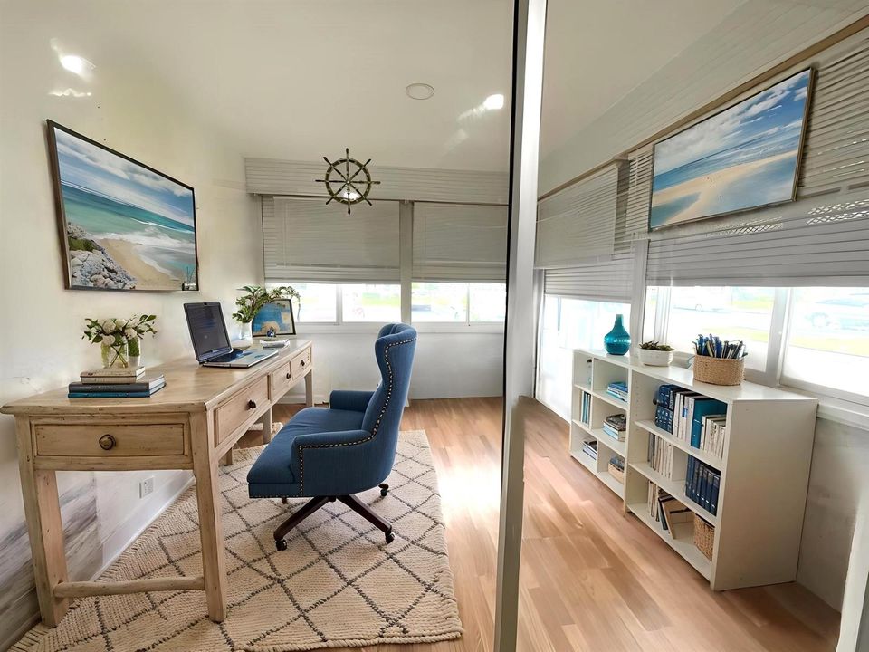 Enclosed-Florida-room - Home Office - Co