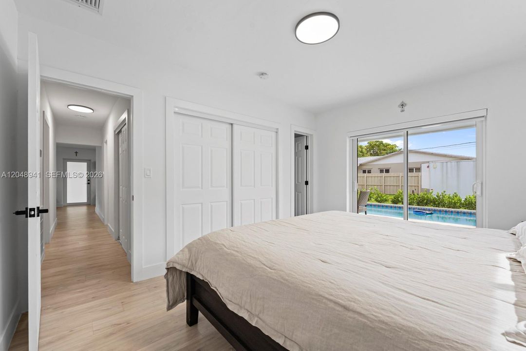 For Sale: $699,000 (3 beds, 2 baths, 1435 Square Feet)