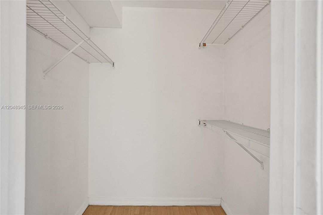 For Rent: $2,400 (2 beds, 2 baths, 1065 Square Feet)